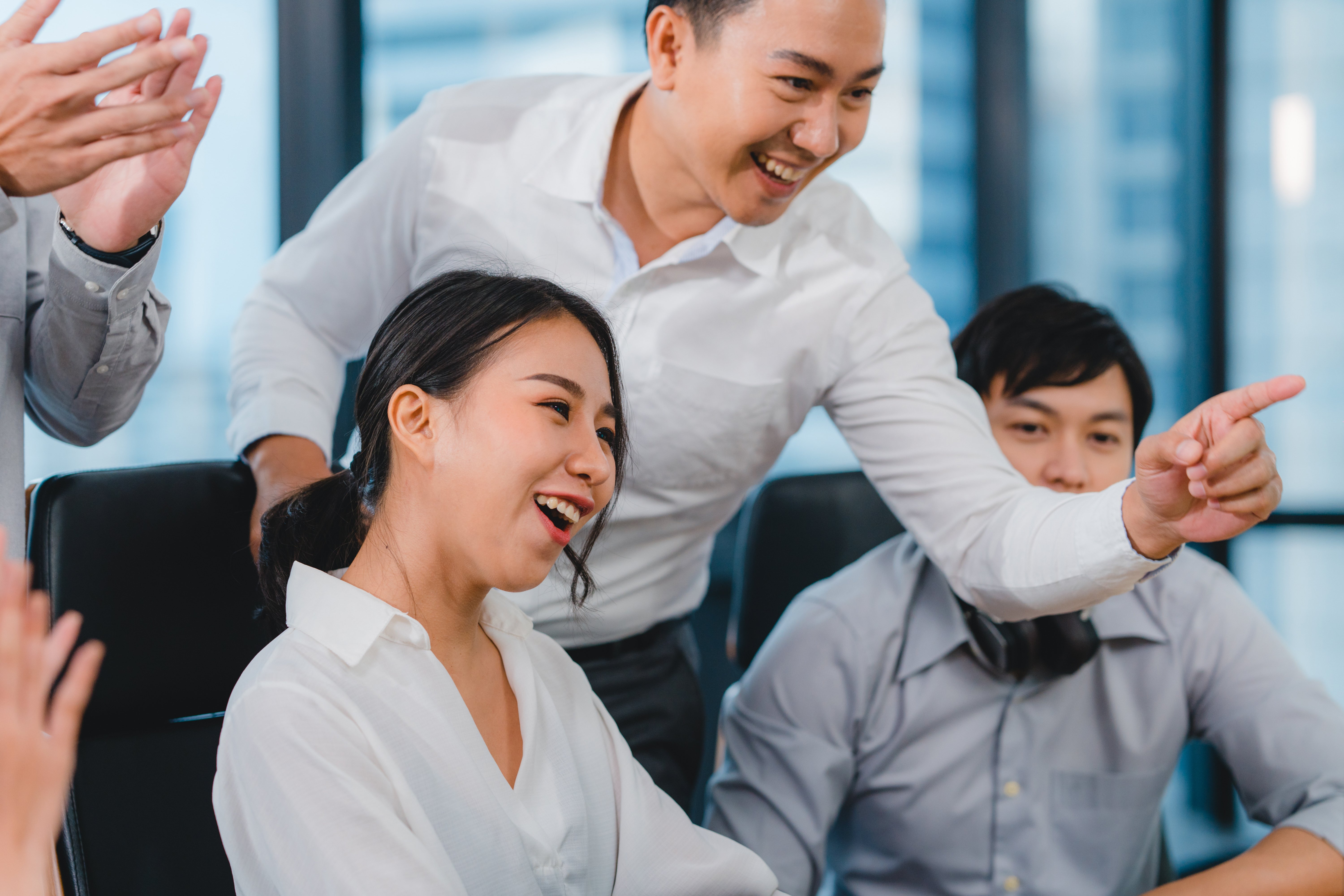 millennial-group-young-businesspeople-asia-businessman-businesswoman-celebrate-giving-five-after-dealing-feeling-happy-signing-contract-agreement-meeting-room-small-modern-office